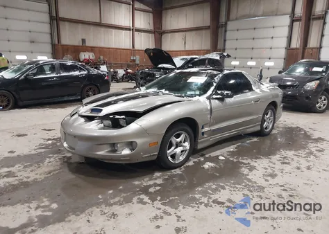 2000 Pontiac Firebird из США, поврежденный, VIN 2G2FS22K9Y2110610